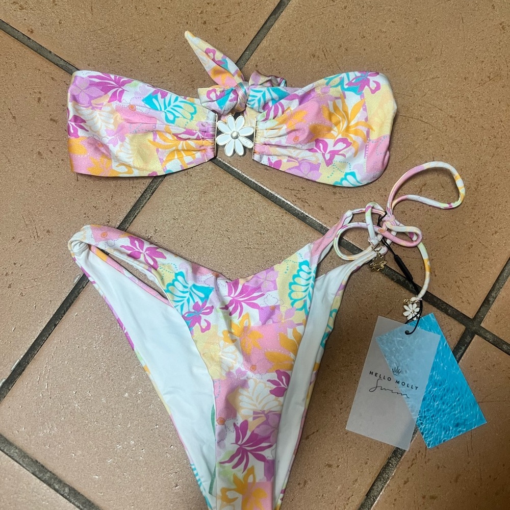 Hello Molly Tropical Floral Bikini Set